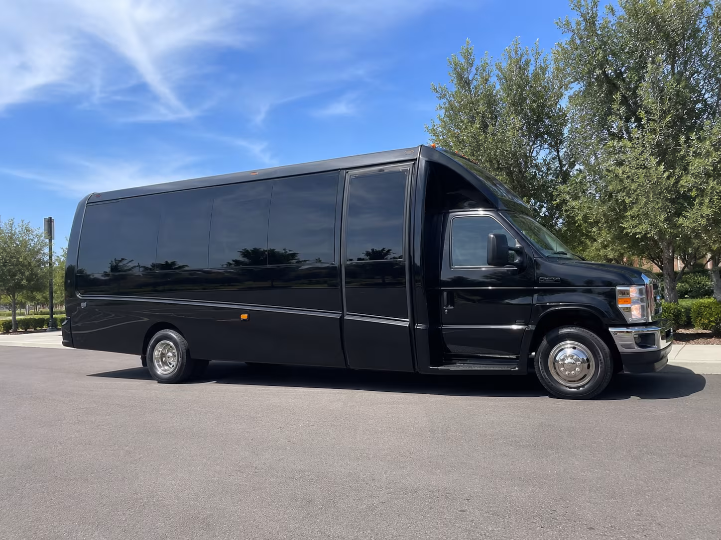 18 passenger minibus