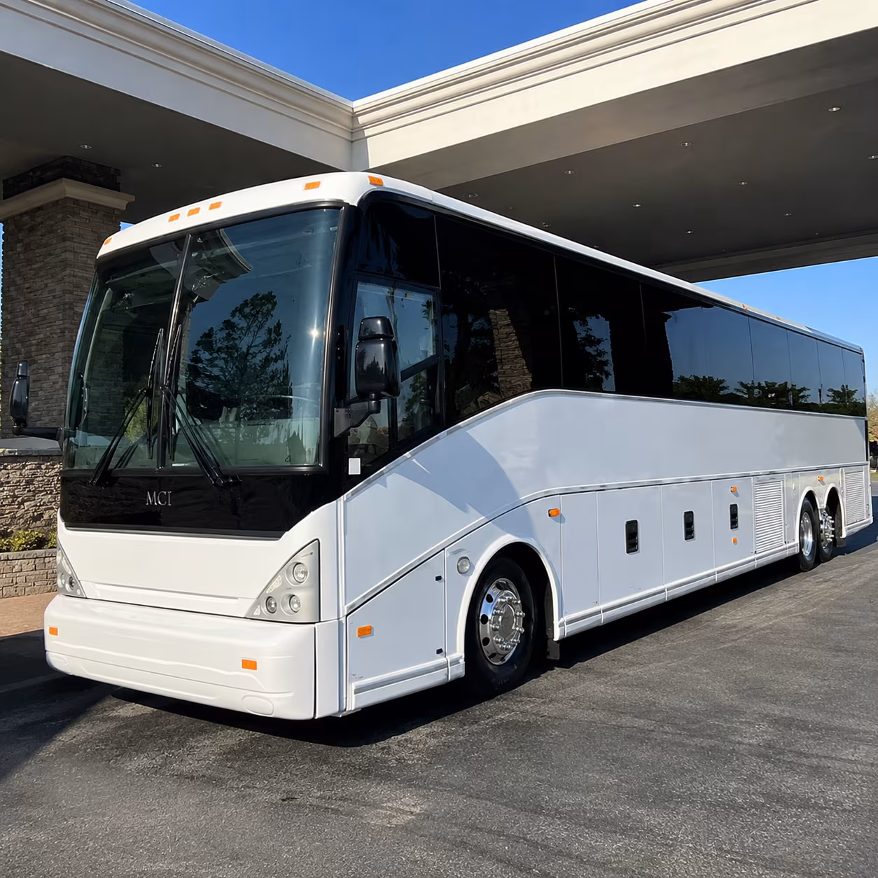 employee shuttles in hoover