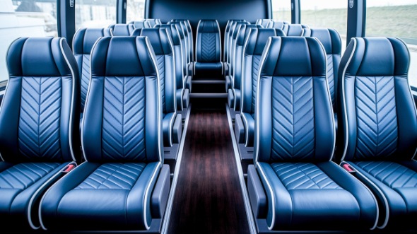 hoover 20 passenger minibus rental